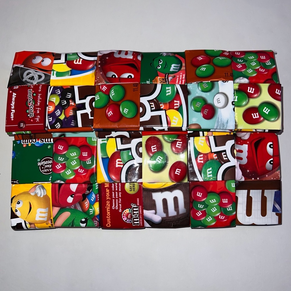 RARE, VERY UNIQUE Mitz Limited Edition M&M's Handmade Woven Candy Wrapper Clutch